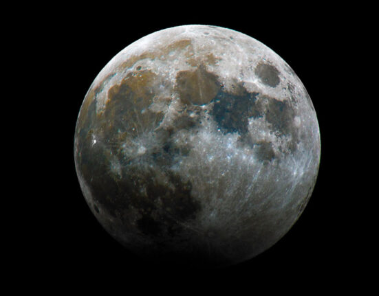 Moon Photos: 10 Stunning Shots You’ll Love!