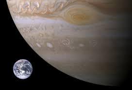 Compare the Size of Jupiter to Earth - 7 Amazing Differences Revealed!