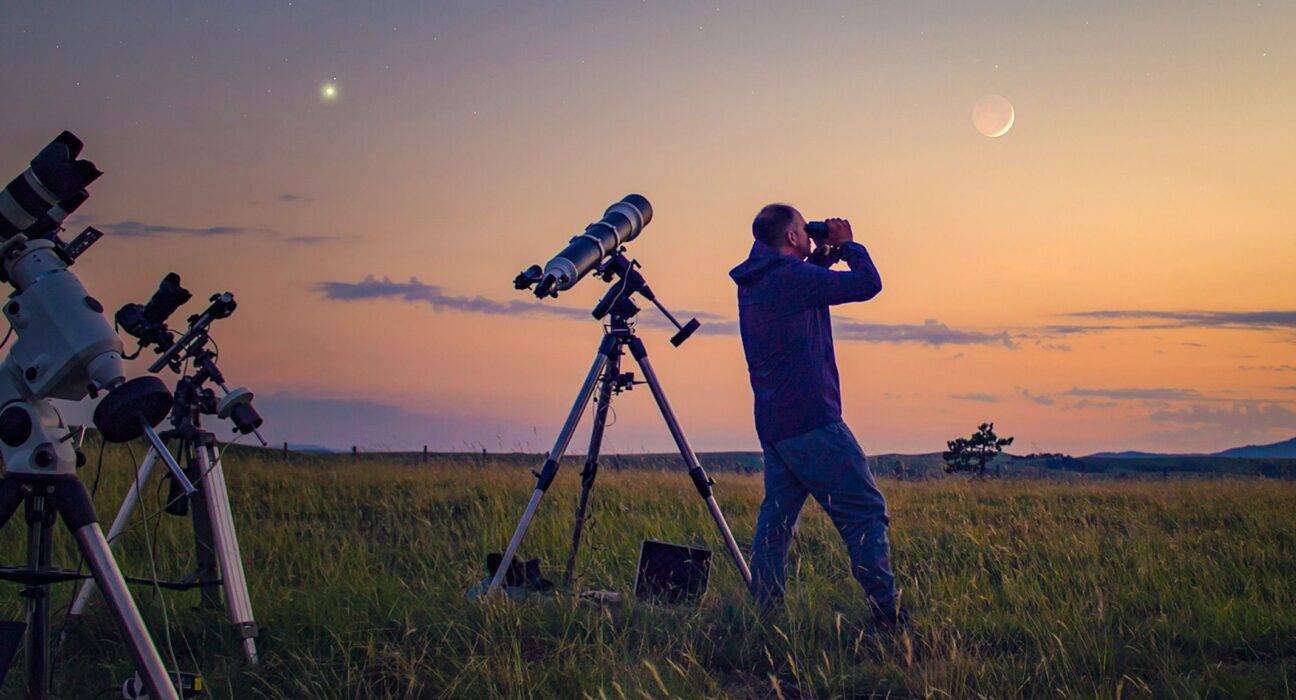 Who Invented the Telescope: 7 Powerful Facts You Must Know!