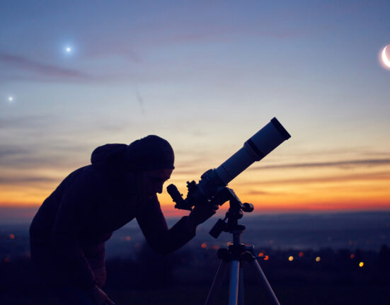 7 Amazing Saturn From a Telescope Views You Must See!