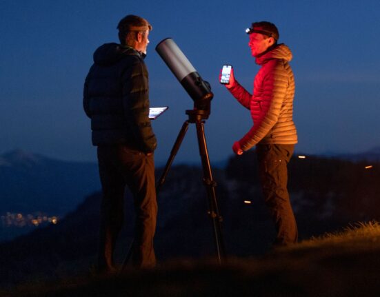 Unistellar Telescope: 7 Amazing Features for Stunning Deep-Sky Views!